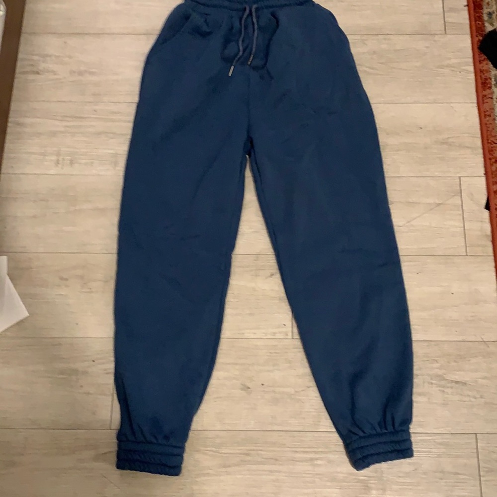 Sweat pants